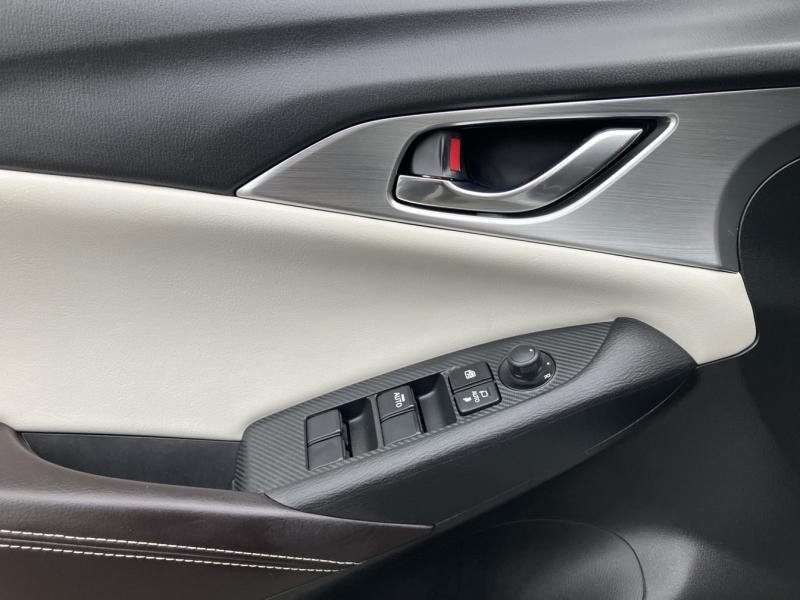 mazda - Visuel 11