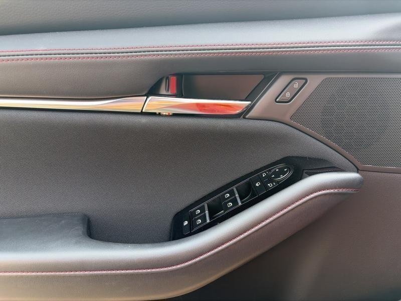 mazda - Visuel 11